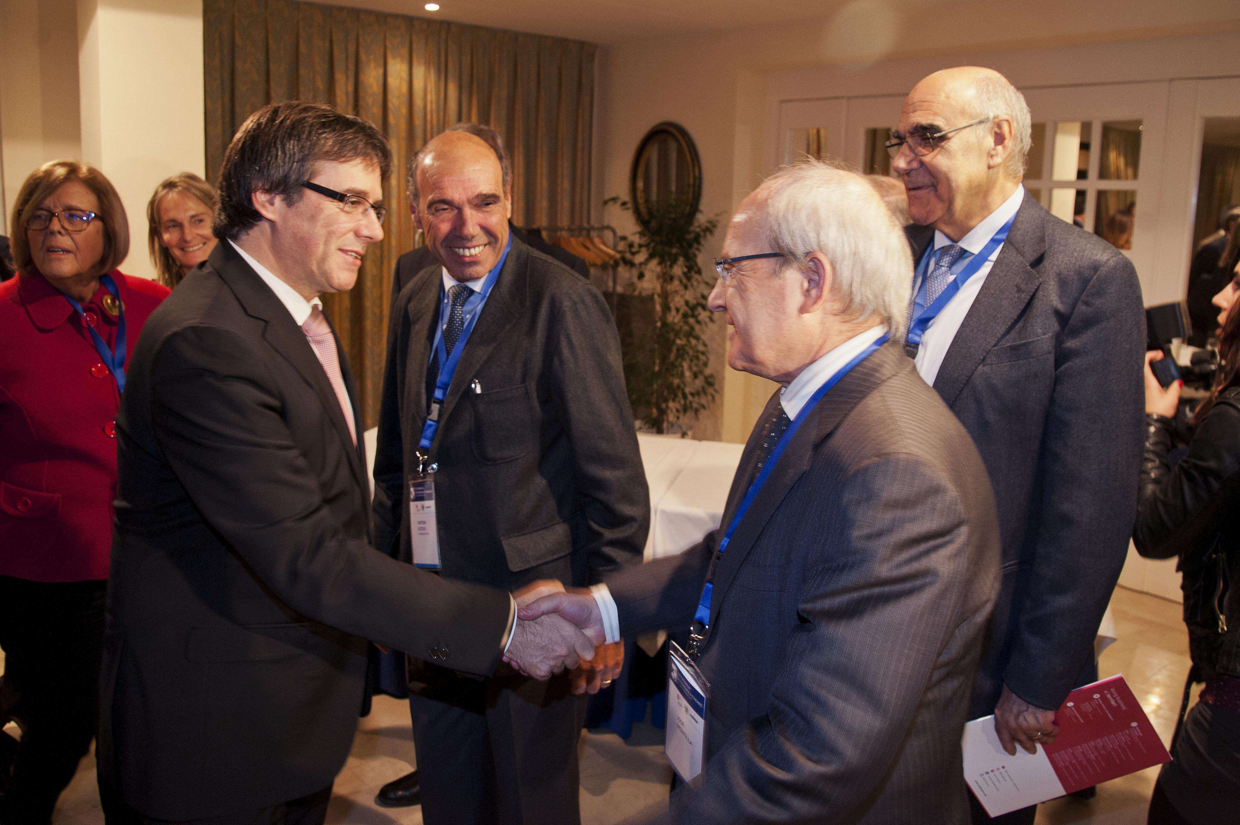 Puigdemont: "Ens hem guanyat les urnes"