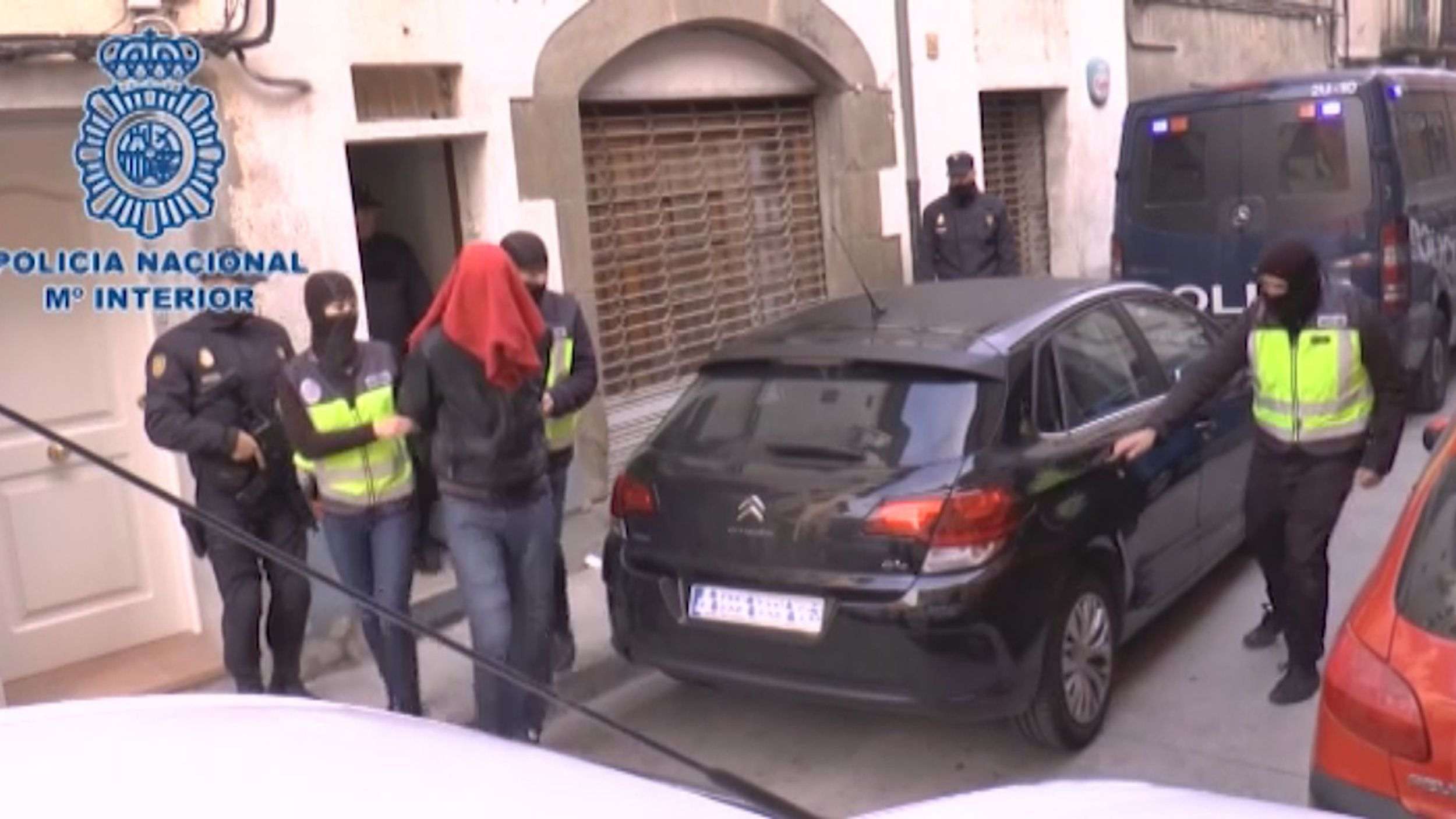 Presó per als tres gihadistes detinguts a Barcelona i València