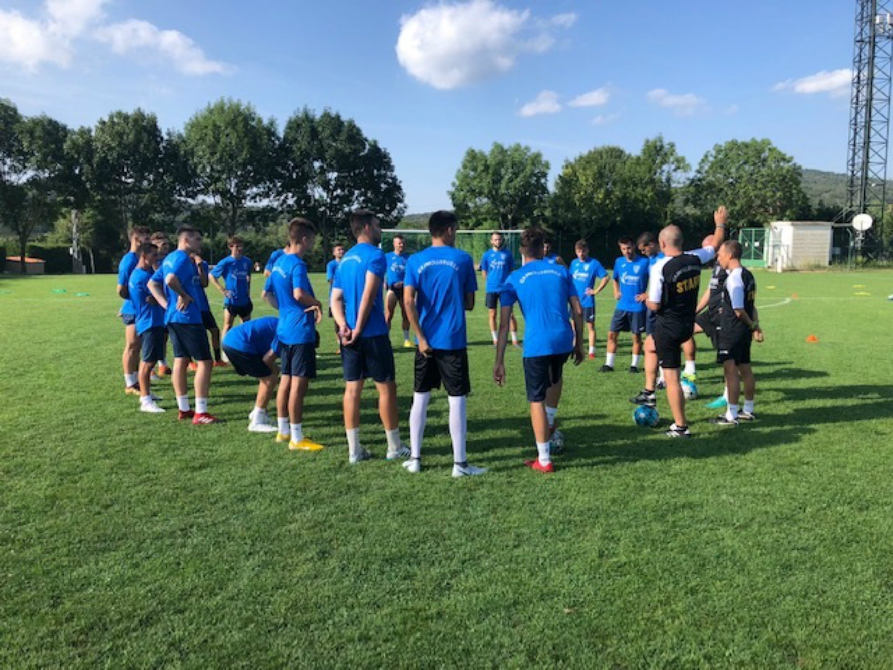 Pantalla gegant per veure un Mollerussa de rècord, amb 56 partits invicte