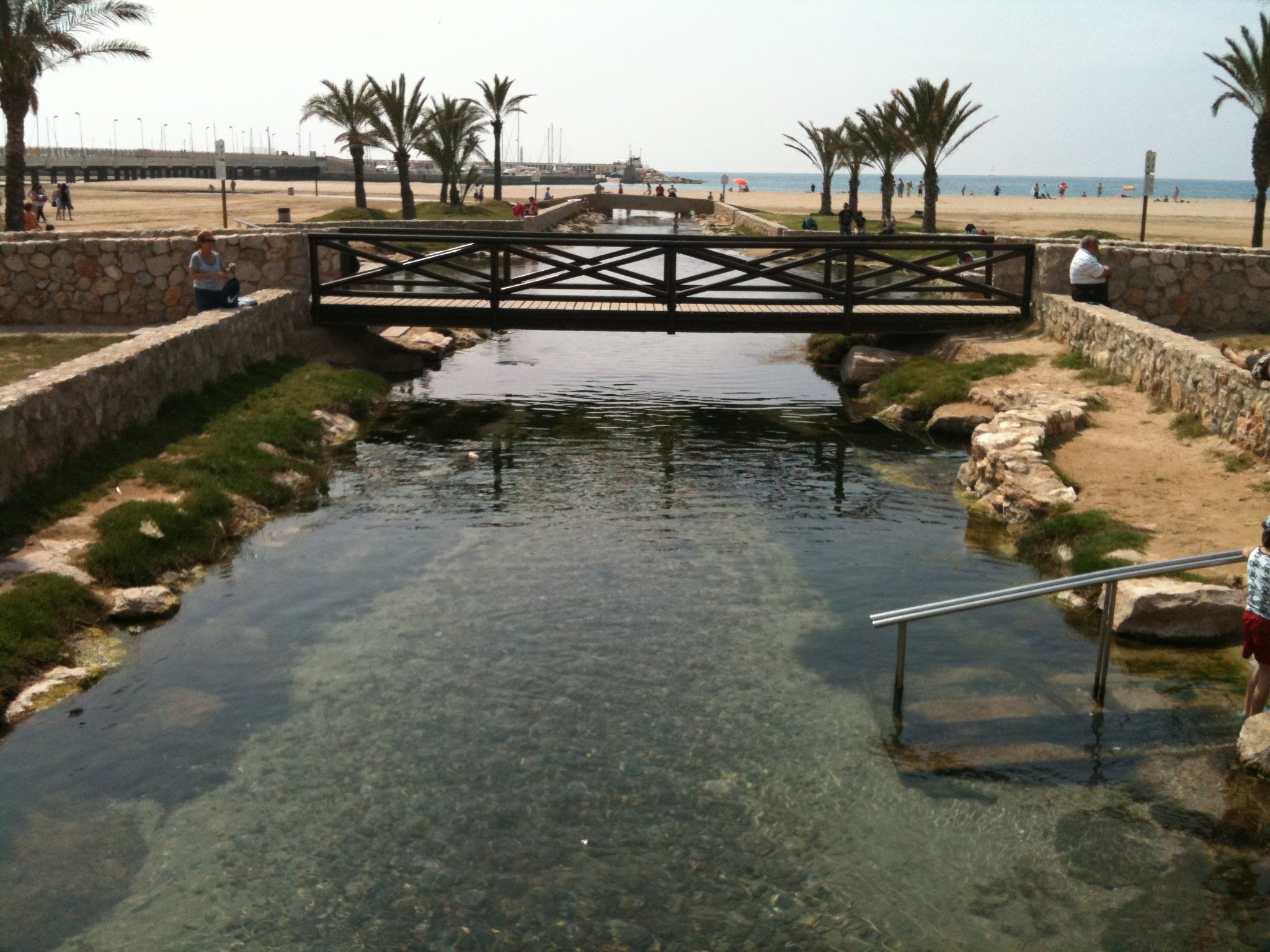 Aguas termales   panoramio wikimedia