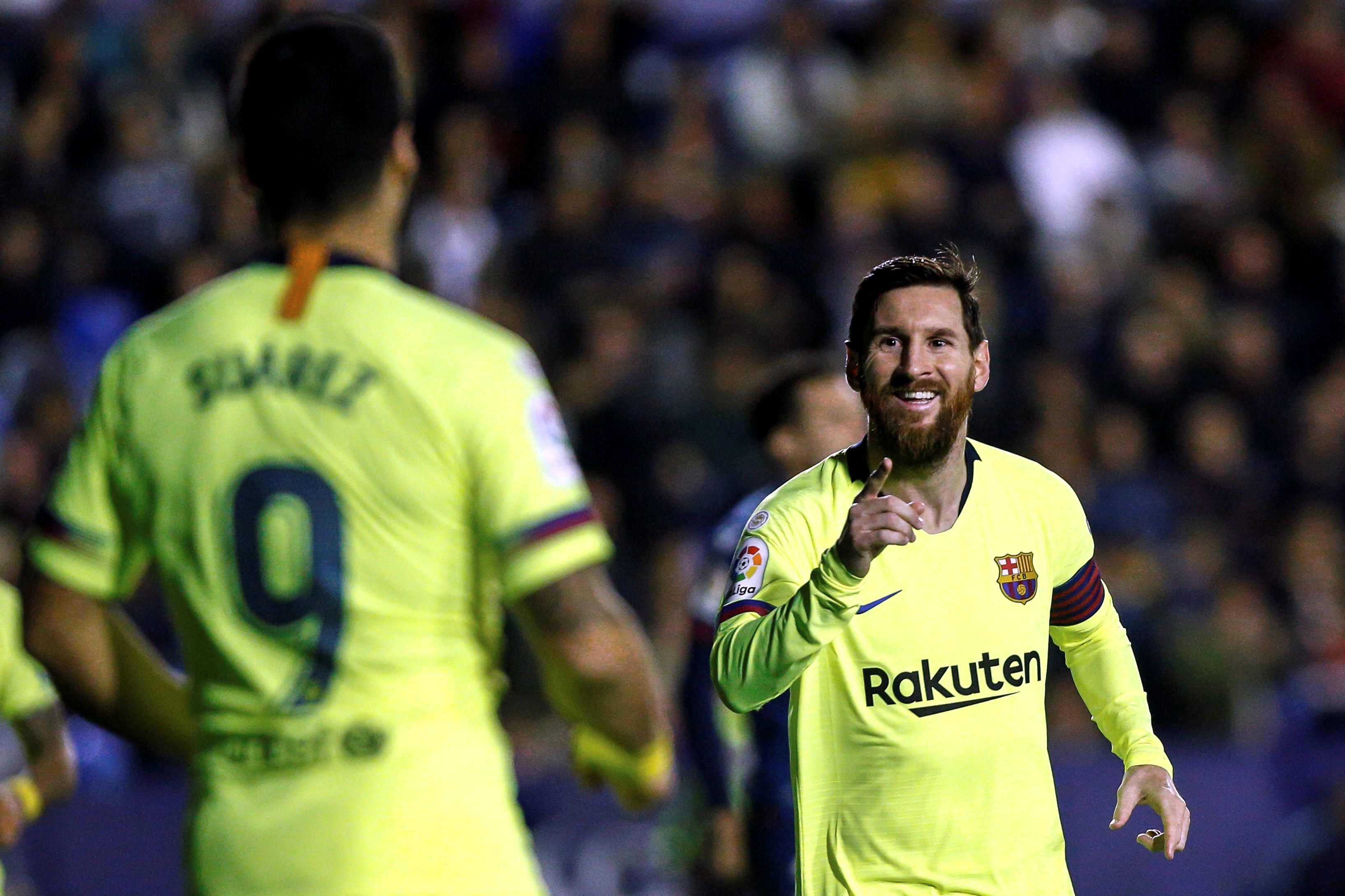 Messi transforma la pesadilla de Levante en un sueño (0-5)