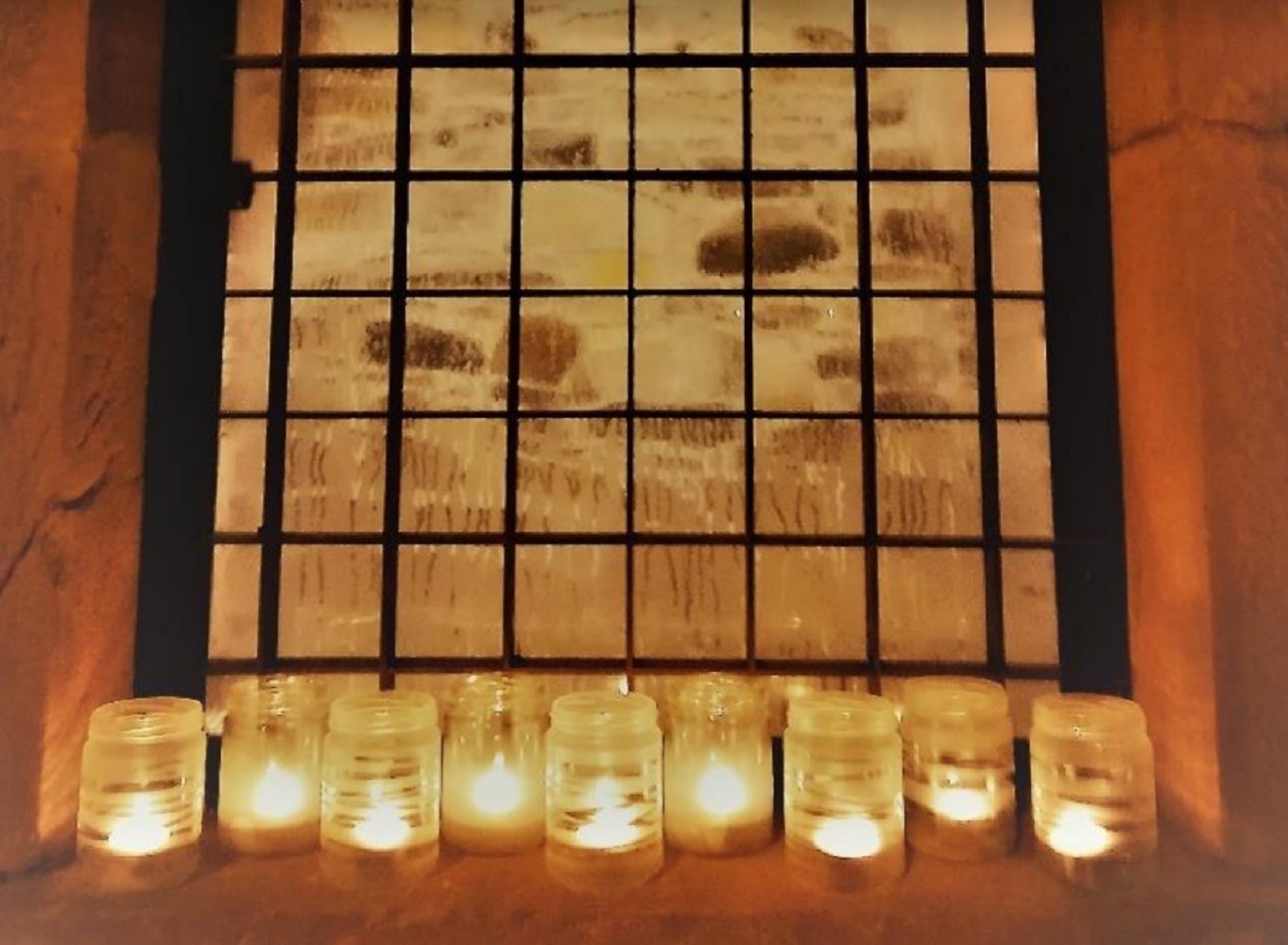 Reixes i espelmes grogues, la felicitació de Nadal de Vilagrassa