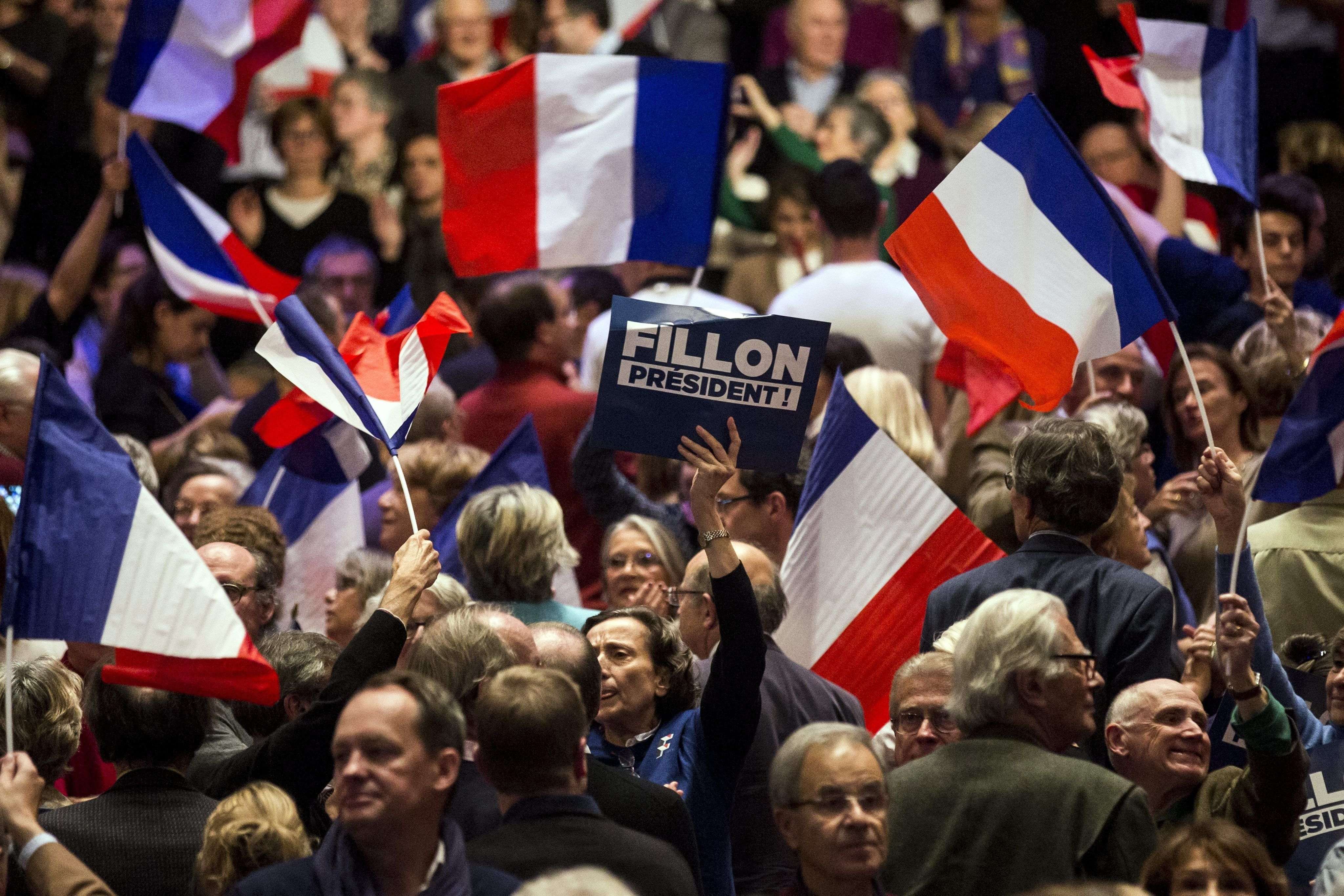 Fillon y Juppé, en cabeza de las primarias francesas