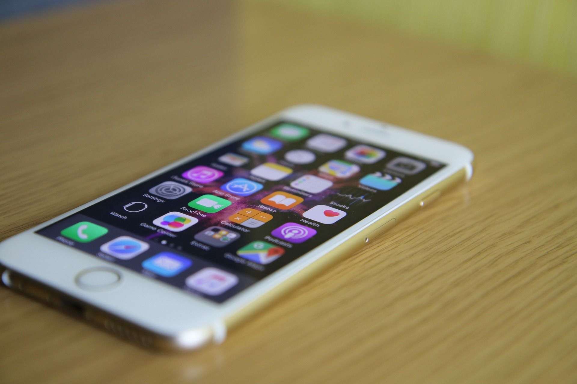 Apple cambiará las baterías de los iPhones 6S que se apagan de golpe