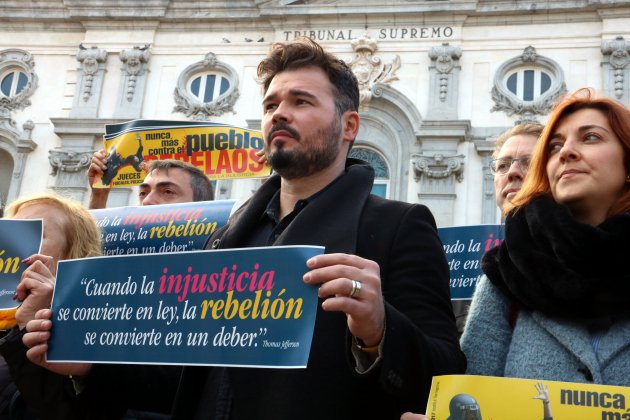 Rufián protesta davant Suprem Silenci, rebeleu vos ACN