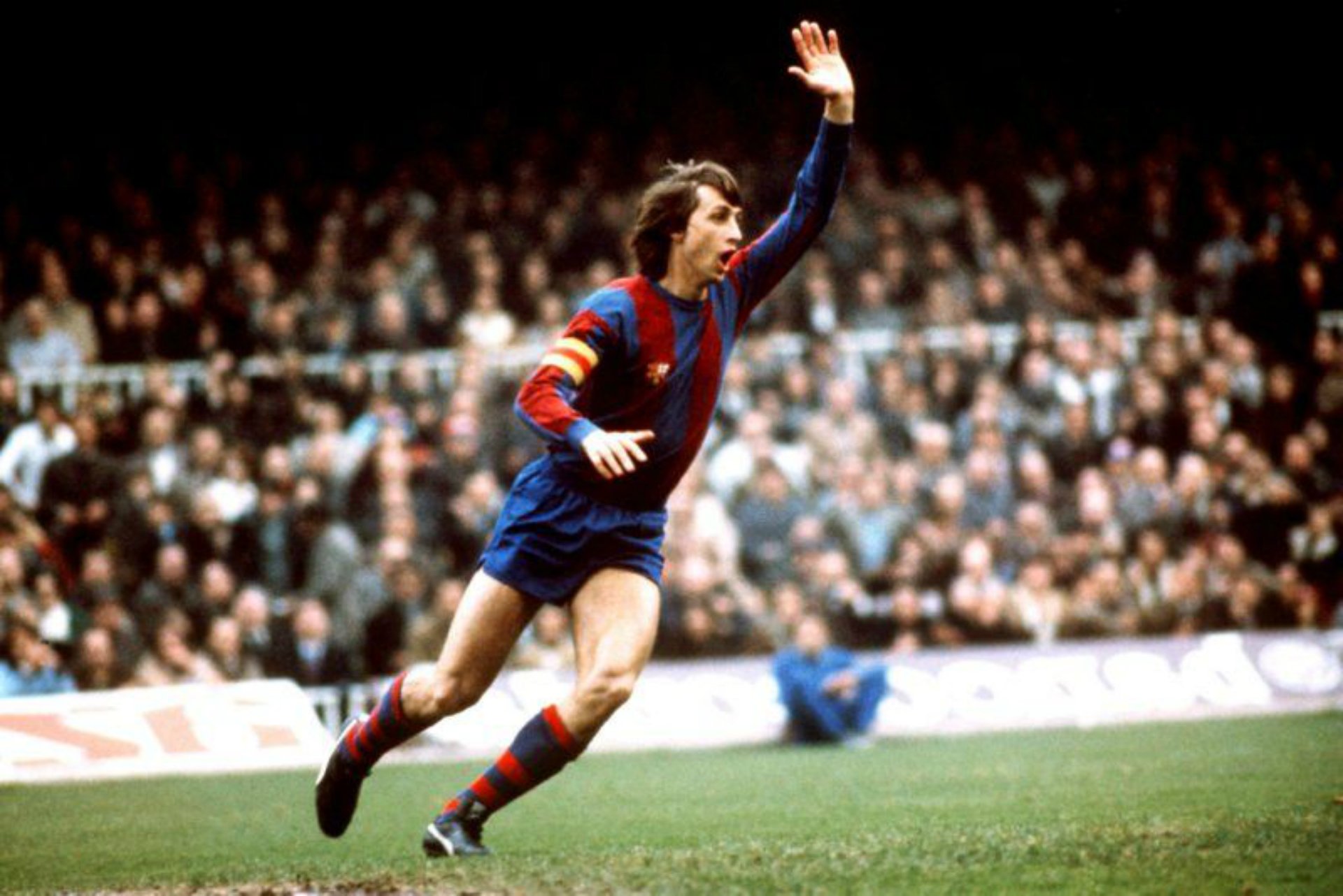 Johan Cruyff hace acto de presencia en la Champions