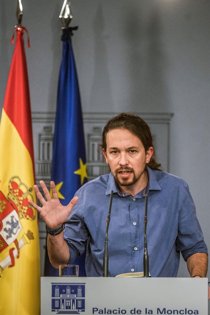 Forcadell amb el Rei, Sánchez i Iglesias parlen i el POUM fa feina