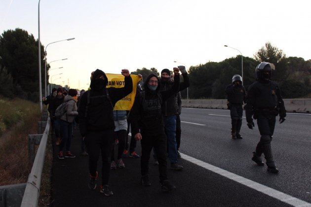 imatges de la b23 el nacional anton rosa