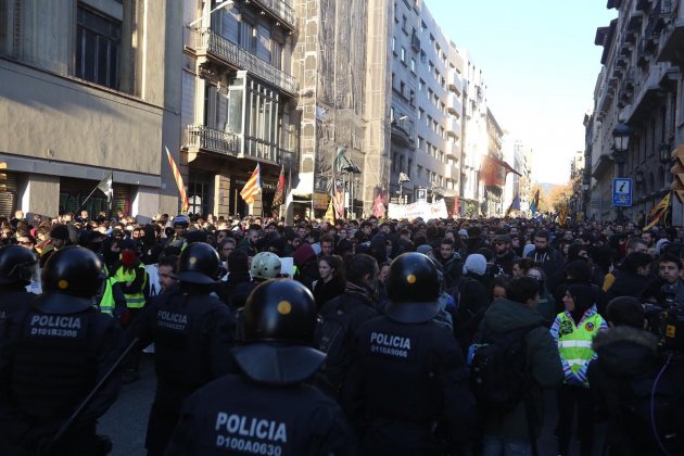 mossos via laietana el nacional carles palacio