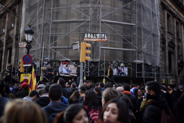 imatge columna 1 octubre urquinaona el nacional carles palacio