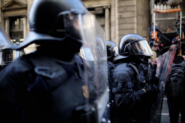 mossos via laietana el nacional carles palacio 2