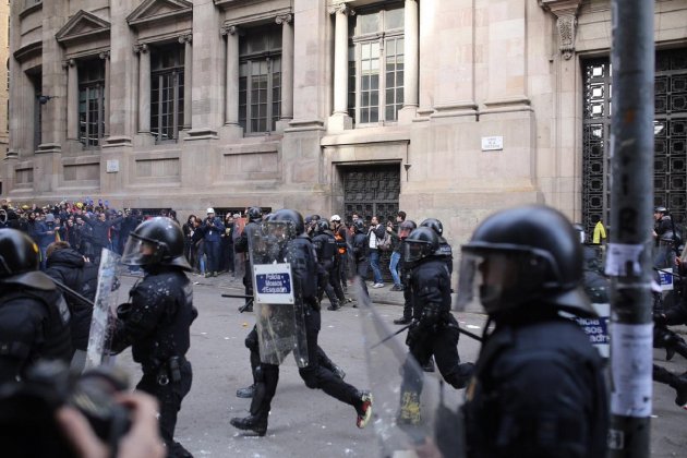 mossos correus el nacional carles palacio 5