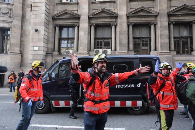 Tensió Mossos Correus 21D - Carles Palacio