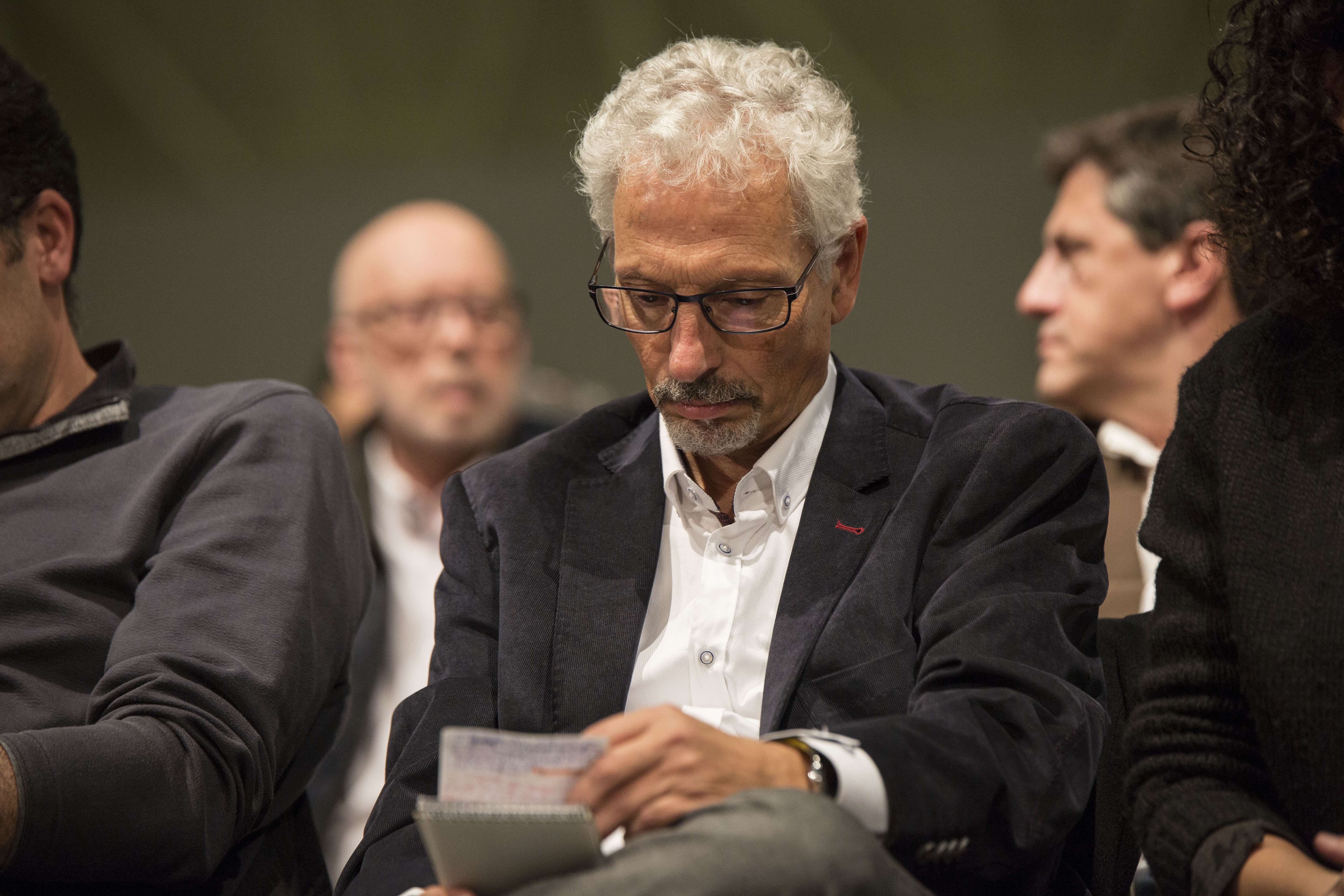 Vidal: "La separación de poderes en España no existe"