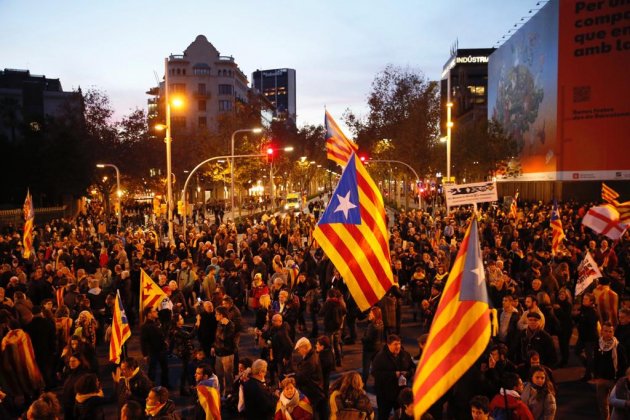 EL NACIONAL manifestacio 21-d jardinets gracia - sergi alcazar