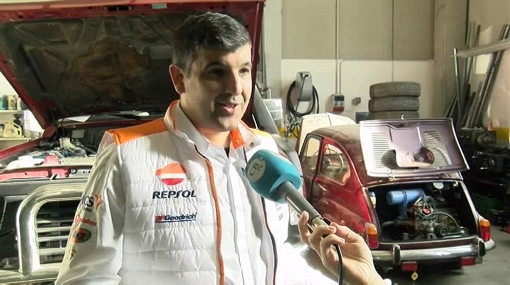 Txema Villalobos afronta el seu tercer Dakar com a copilot d'Isidre Esteve