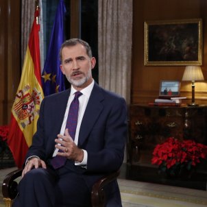 Felipe VI se enroca: alerta sobre la convivencia y llama a "respetar" la Constitución