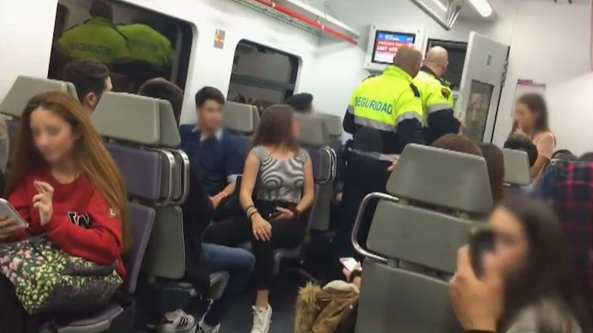 Vídeo: Botellón en el tren de Mataró