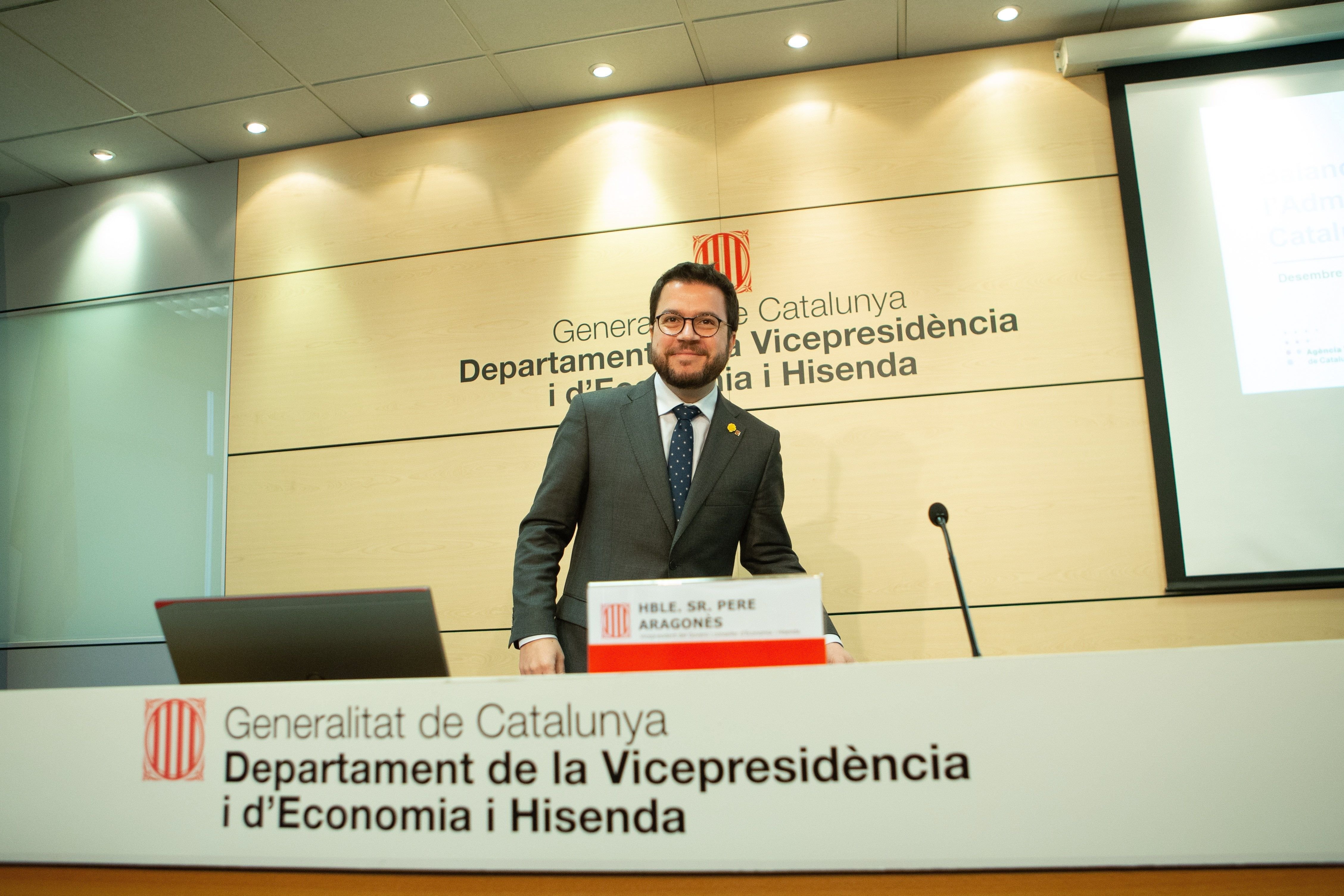 El Govern quiere volver a centralizar el pago de impuestos estatales del sector público catalán