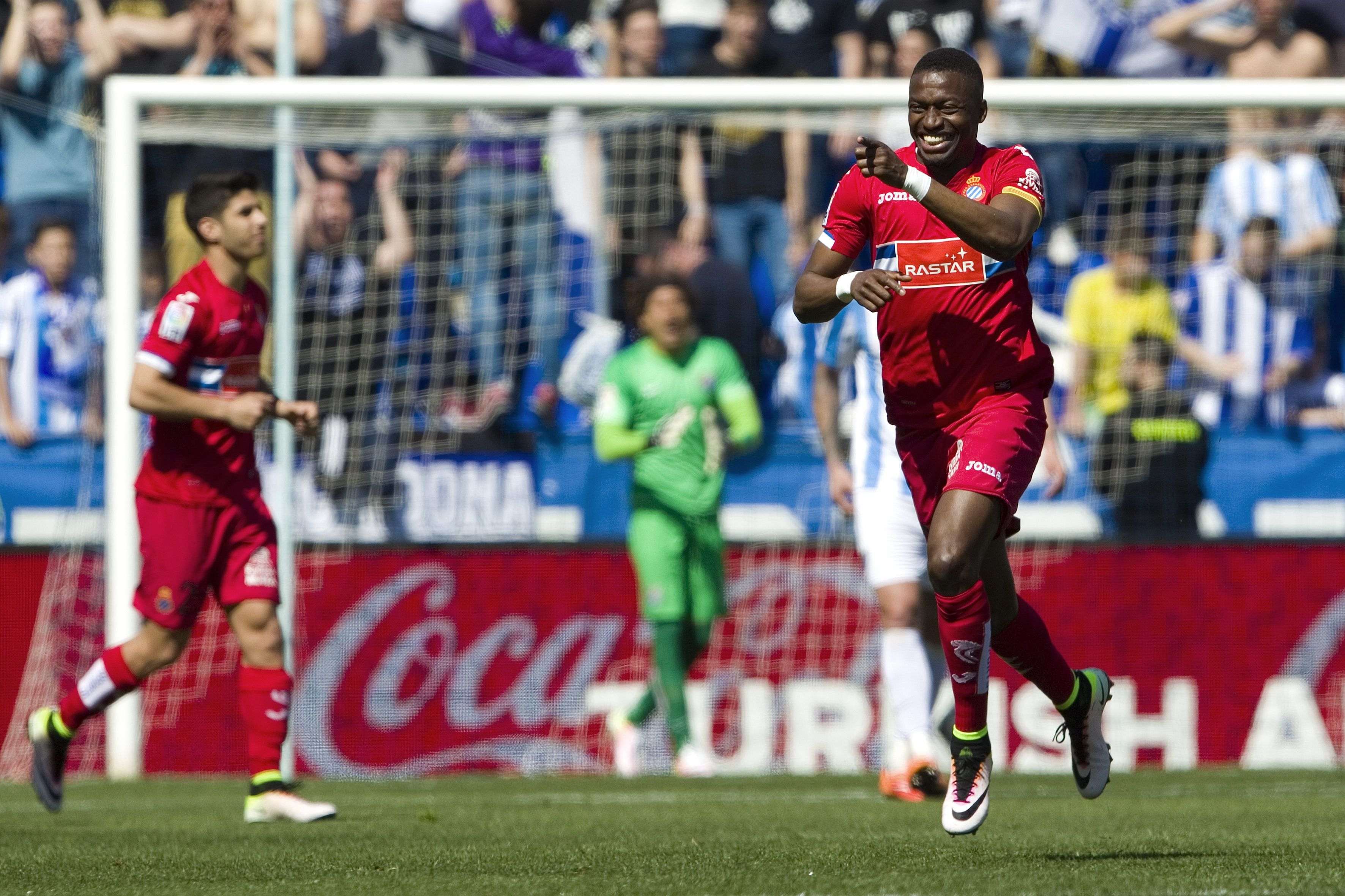 Diop salva al Espanyol en Málaga (1-1)
