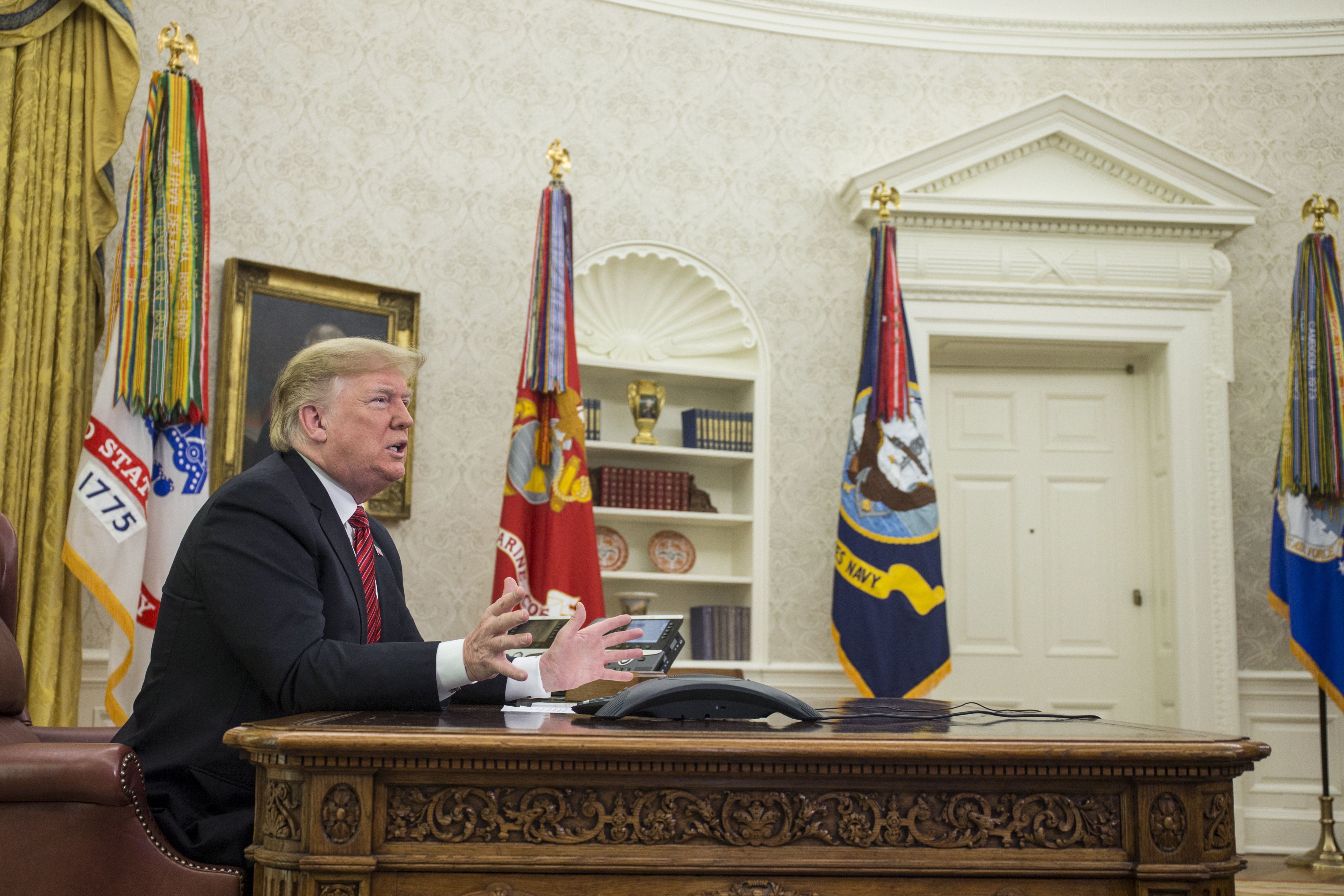 Trump amenaça amb tancar la frontera amb Mèxic si no aconsegueix fons per al mur