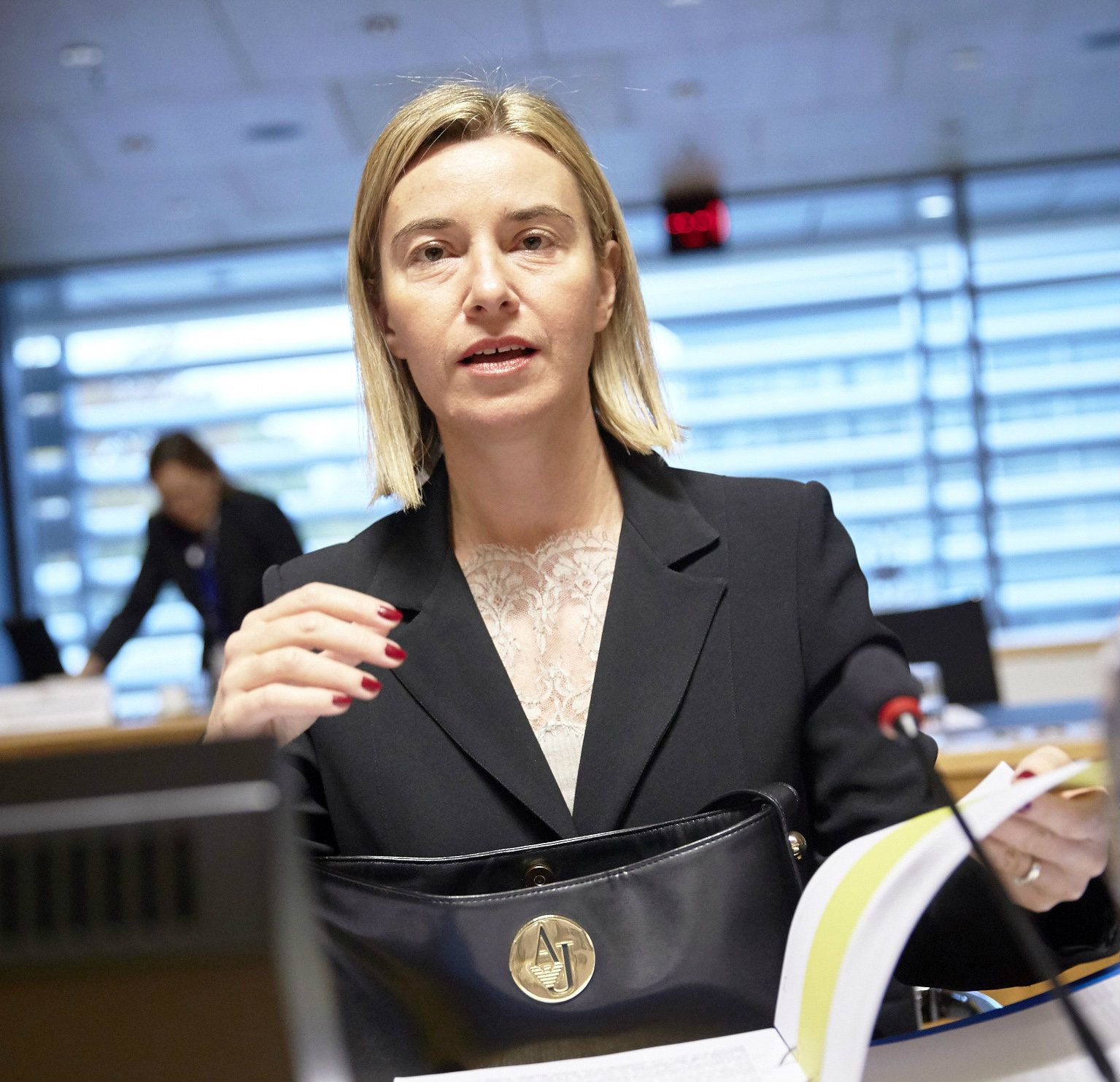 Mogherini, tu ministra (y la de 500 millones más)