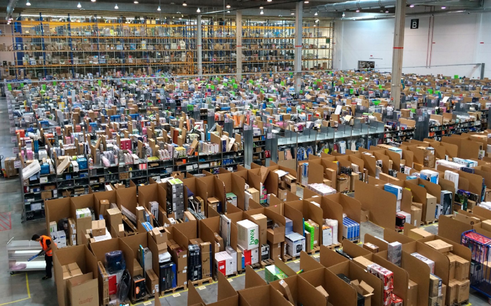 Amazon abrirá un nuevo centro de distribución en Barberà del Vallès