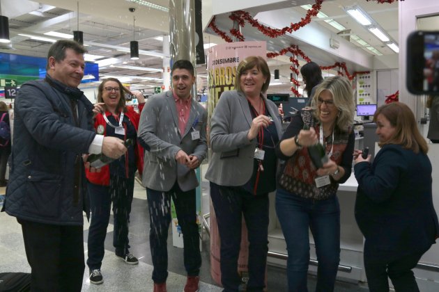Treballadors Carrefour, celebrant La Grossa   ACN