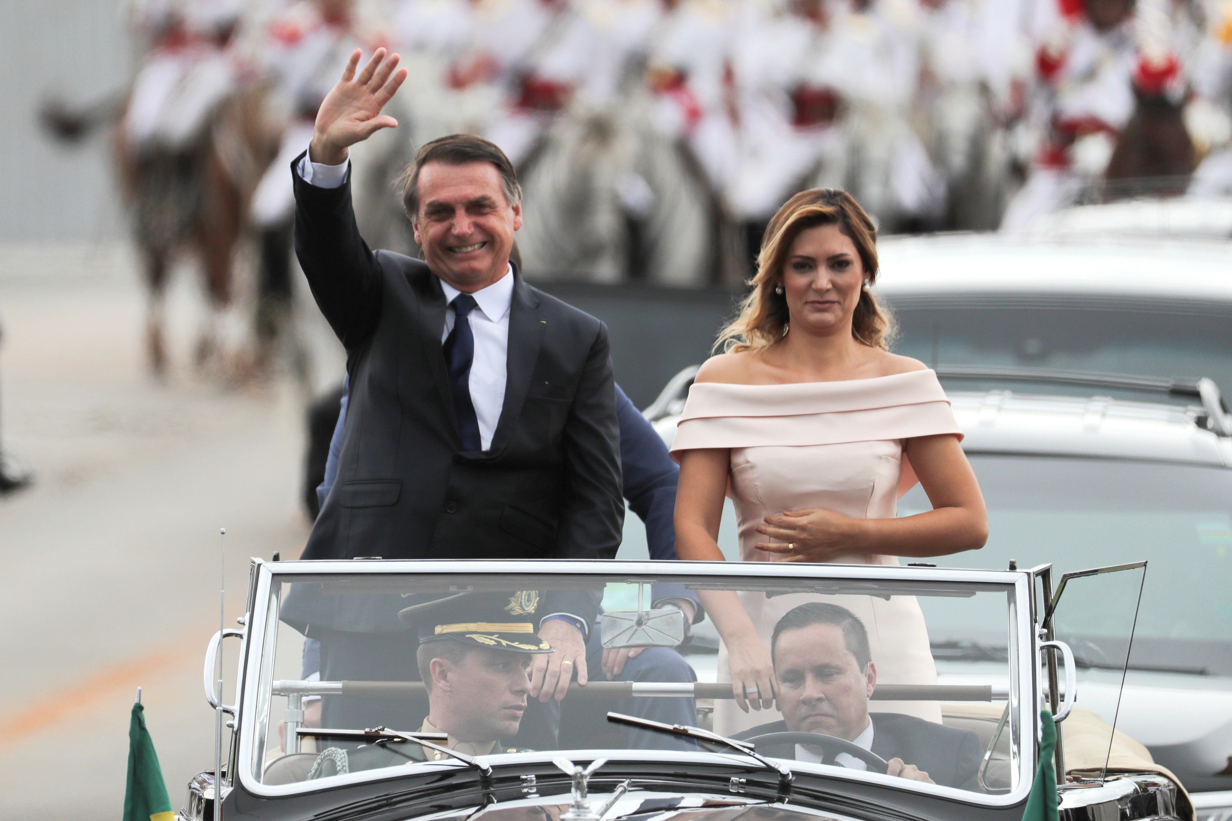 L'ultradretà Jair Bolsonaro jura com a nou president del Brasil
