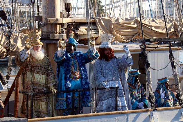 reyes magos orientes cabalgata barcelona 2019