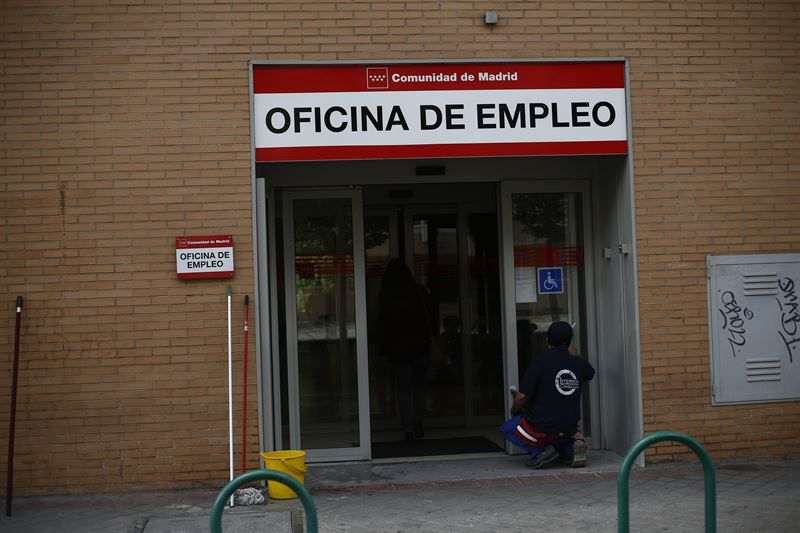 Uno de cada tres contratos firmados en enero duraron menos de un mes