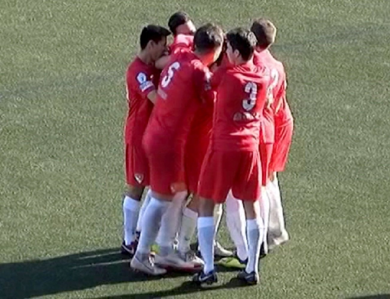 El Llagostera recupera el lideratge i el Terrassa segueix en play-off