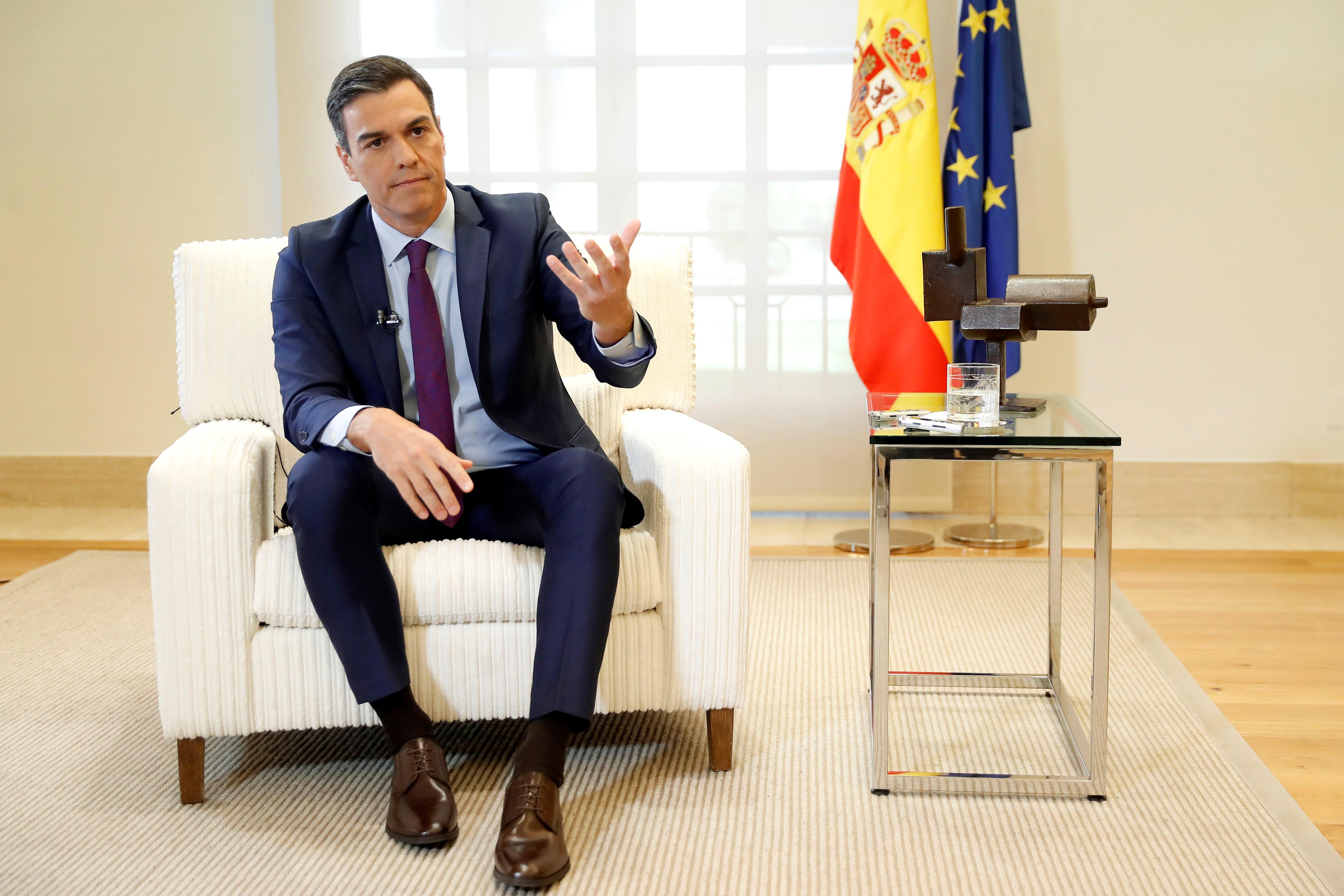 Sánchez mostra el seu suport a les víctimes de l'accident de Castellgalí