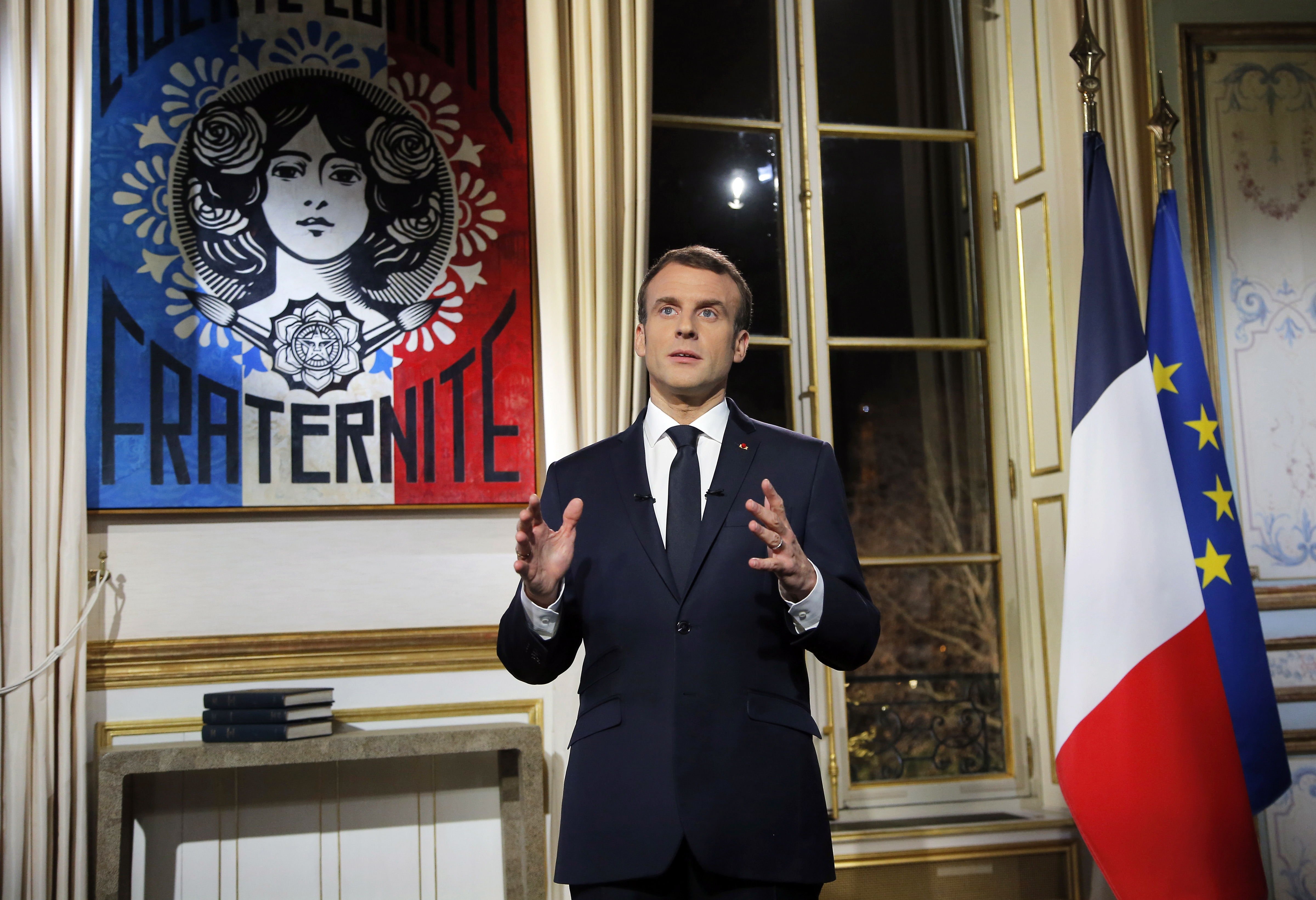 Una ministra de Macron emplaza a Cs a aislar a Vox