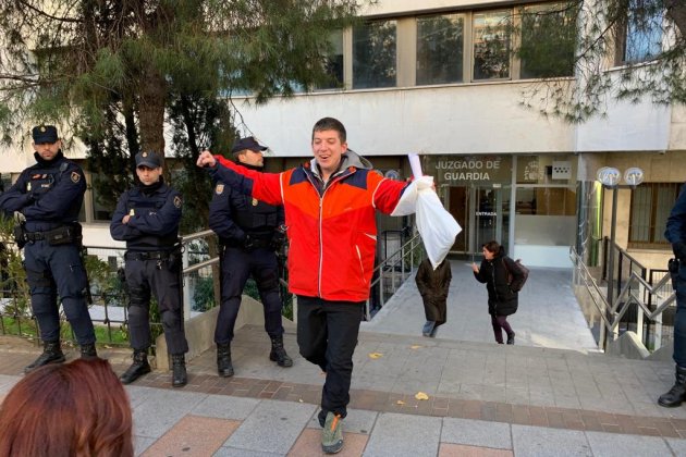 cerca madrid detenidos el nacional nicolas tomás (2) cerca madrid detenidos el nacional nicolas tomás (2)