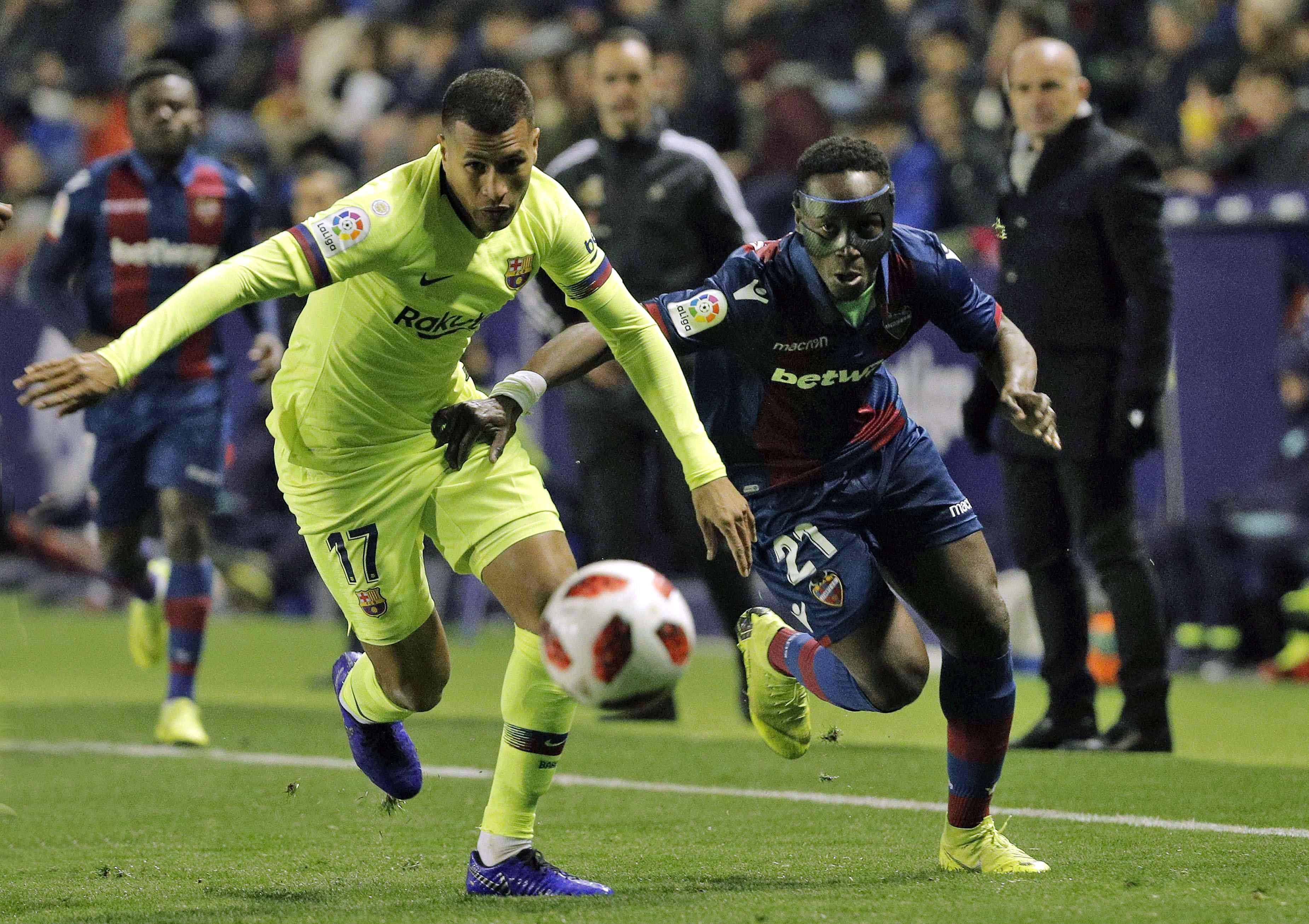 El Barça es desconnecta de la Copa contra el Llevant (2-1)