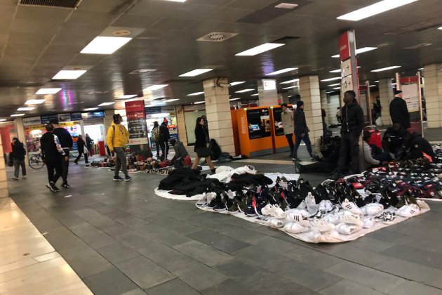 Manters plaça catalunya - Maria Macià