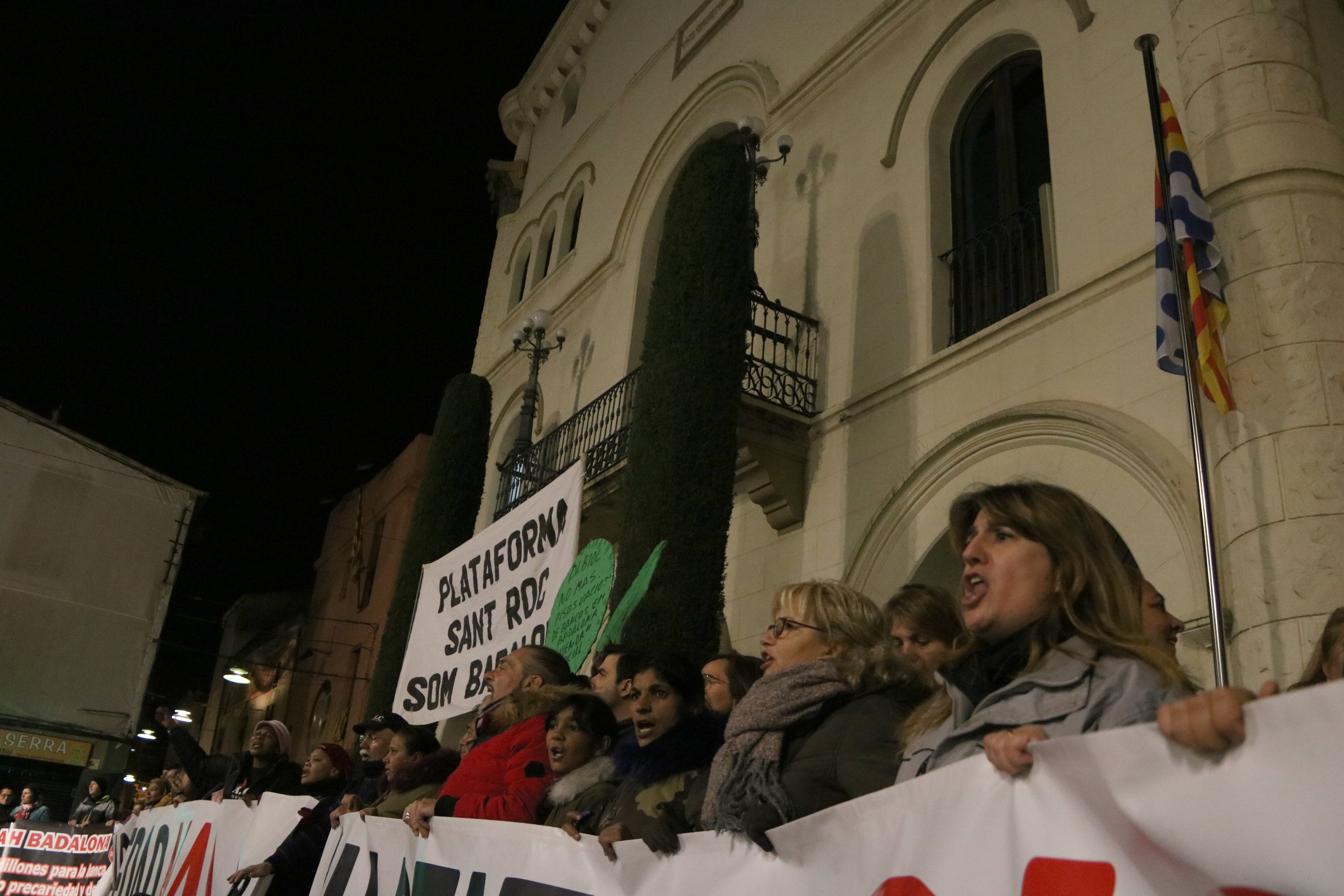 Manifestación en Badalona para denunciar que la precariedad mata