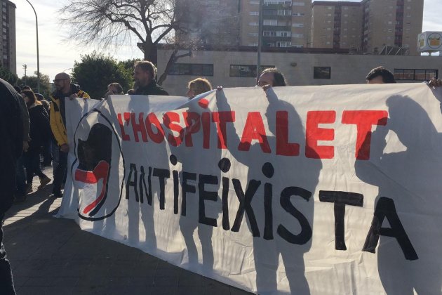 protesta hospitalet acte vox anton rosa protesta hospitalet acte vox anton rosa