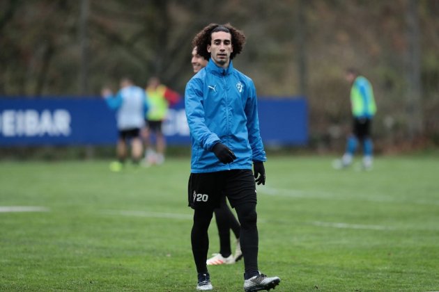 cucurella eibar @sdeibar