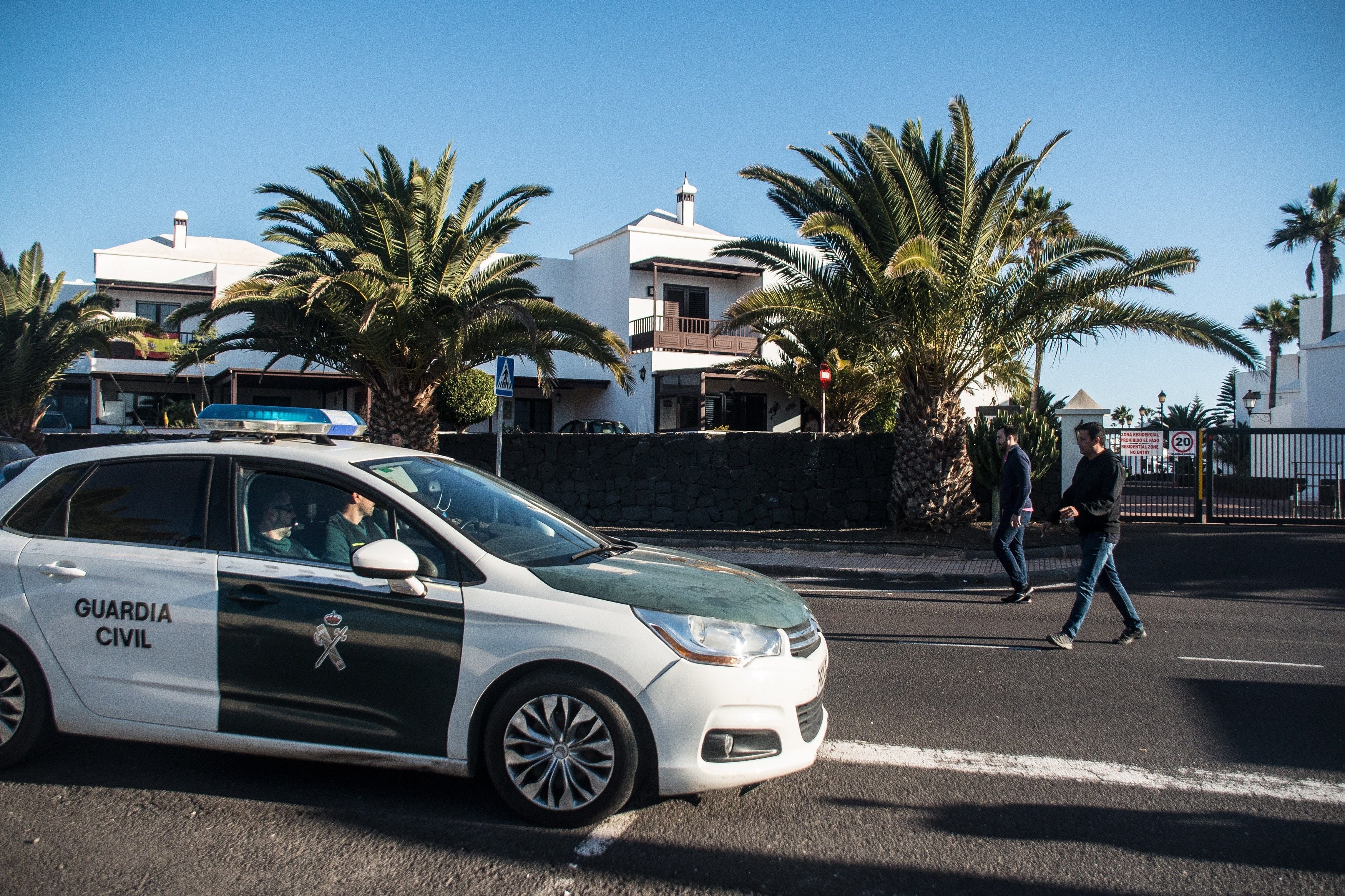 El detenido por la desaparición de su mujer en Lanzarote dice que se la encontró muerta