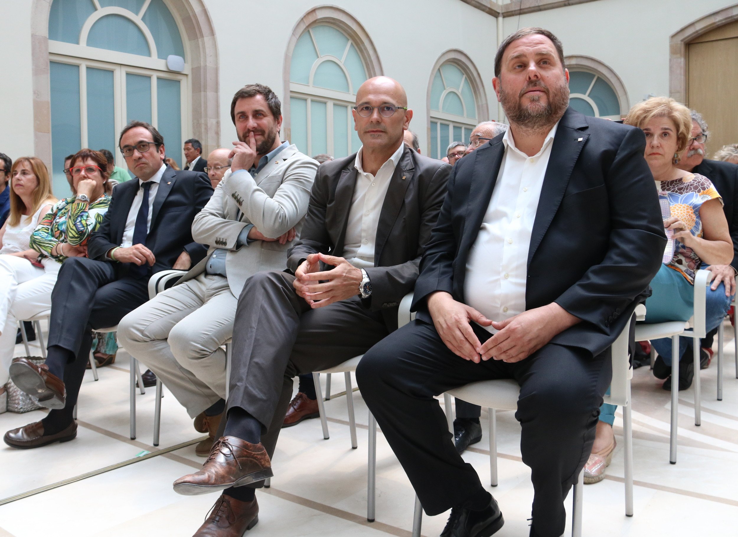 La defensa de Junqueras y Romeva pide como testigos a Puigdemont, Rovira y Cosidó