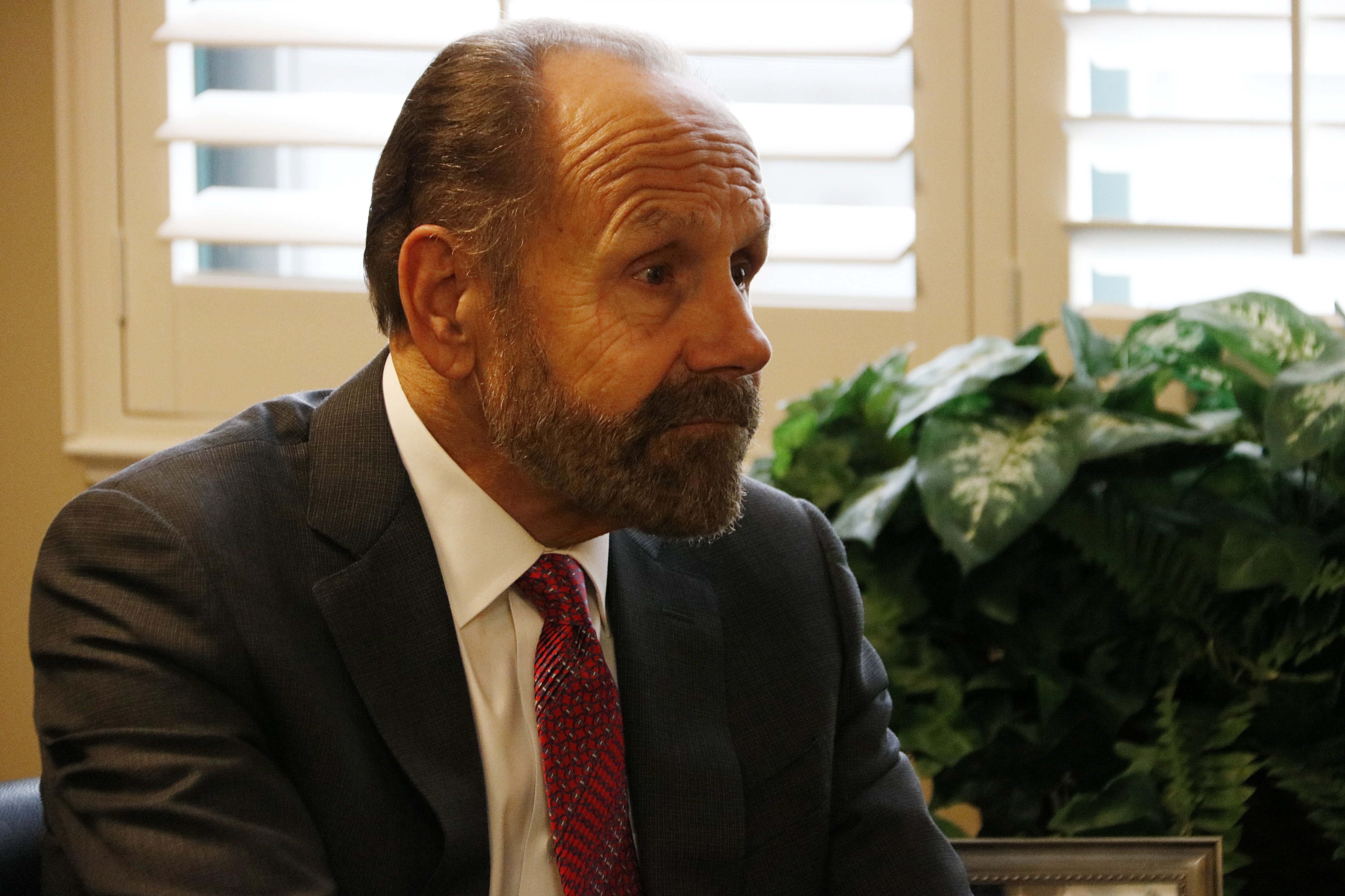 Un senador californiano promoverá las relaciones entre Catalunya y Silicon Valley