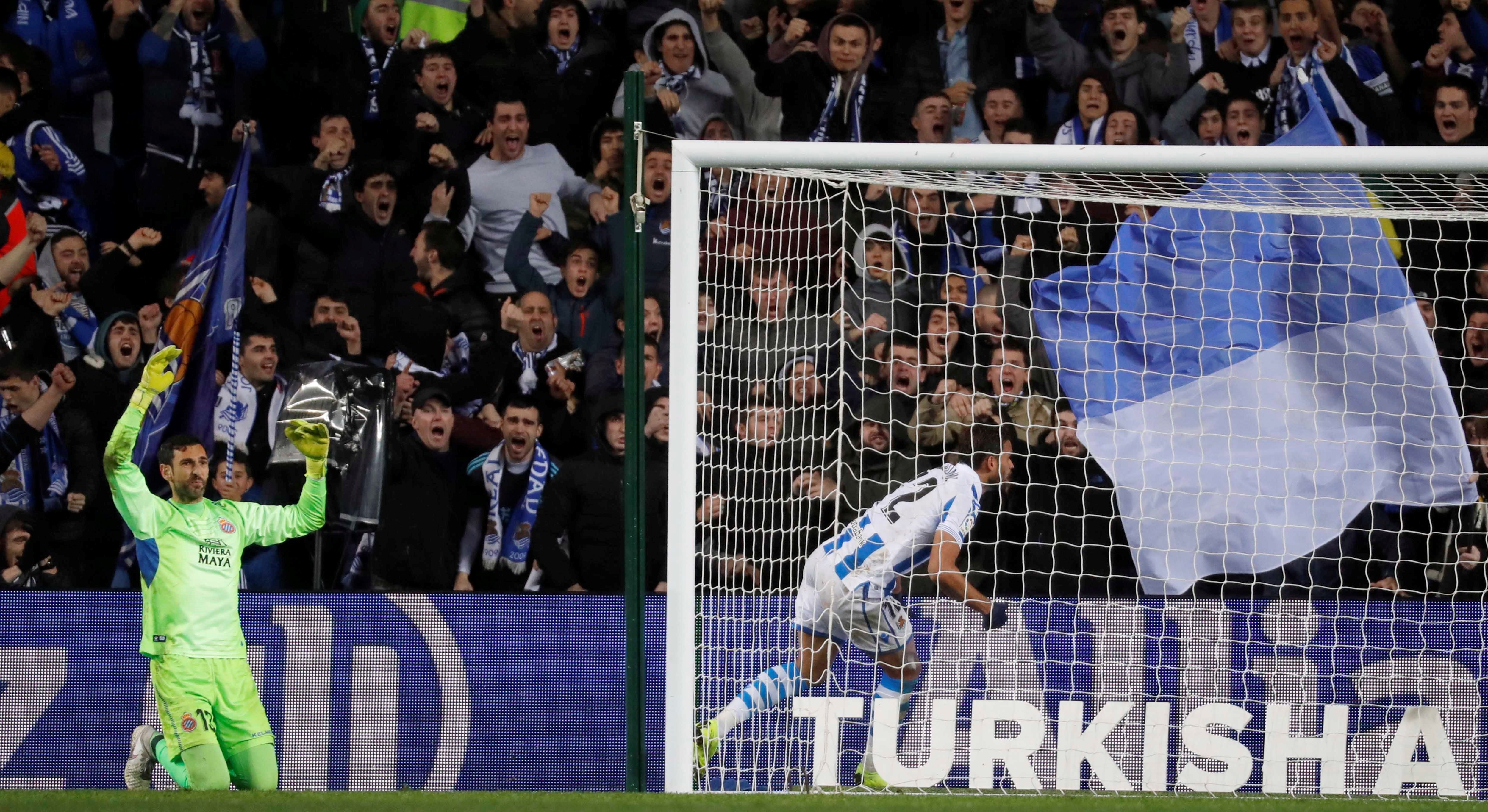 El Espanyol se duerme y revive las pesadillas de diciembre (3-2)