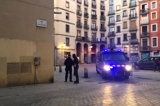 operació antiterrorista furgoneta mossos 2 Cèlia FOrment operació antiterrorista furgoneta mossos 2 Cèlia FOrment