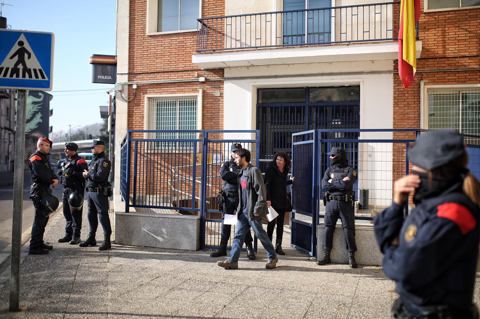 La policía española reactiva la represión contra el independentismo