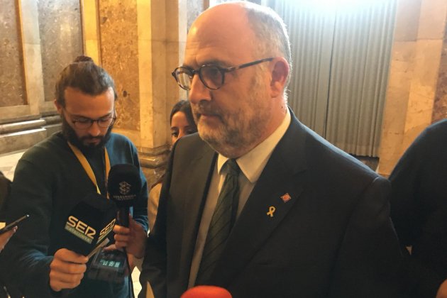 Eduard Pujol JxCat Parlament - Carlota Camps