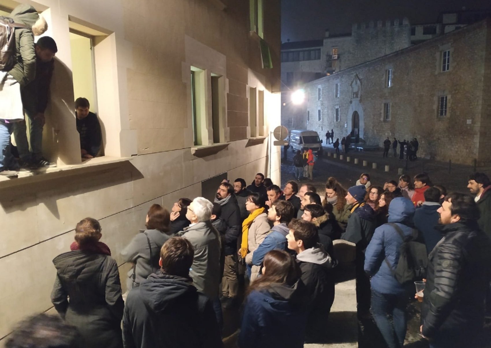 Un grup d'estudiants passa la nit a la Universitat de Girona per impedir més detencions