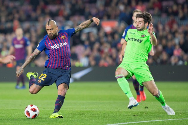 Arturo Vidal Barça Llevant EFE