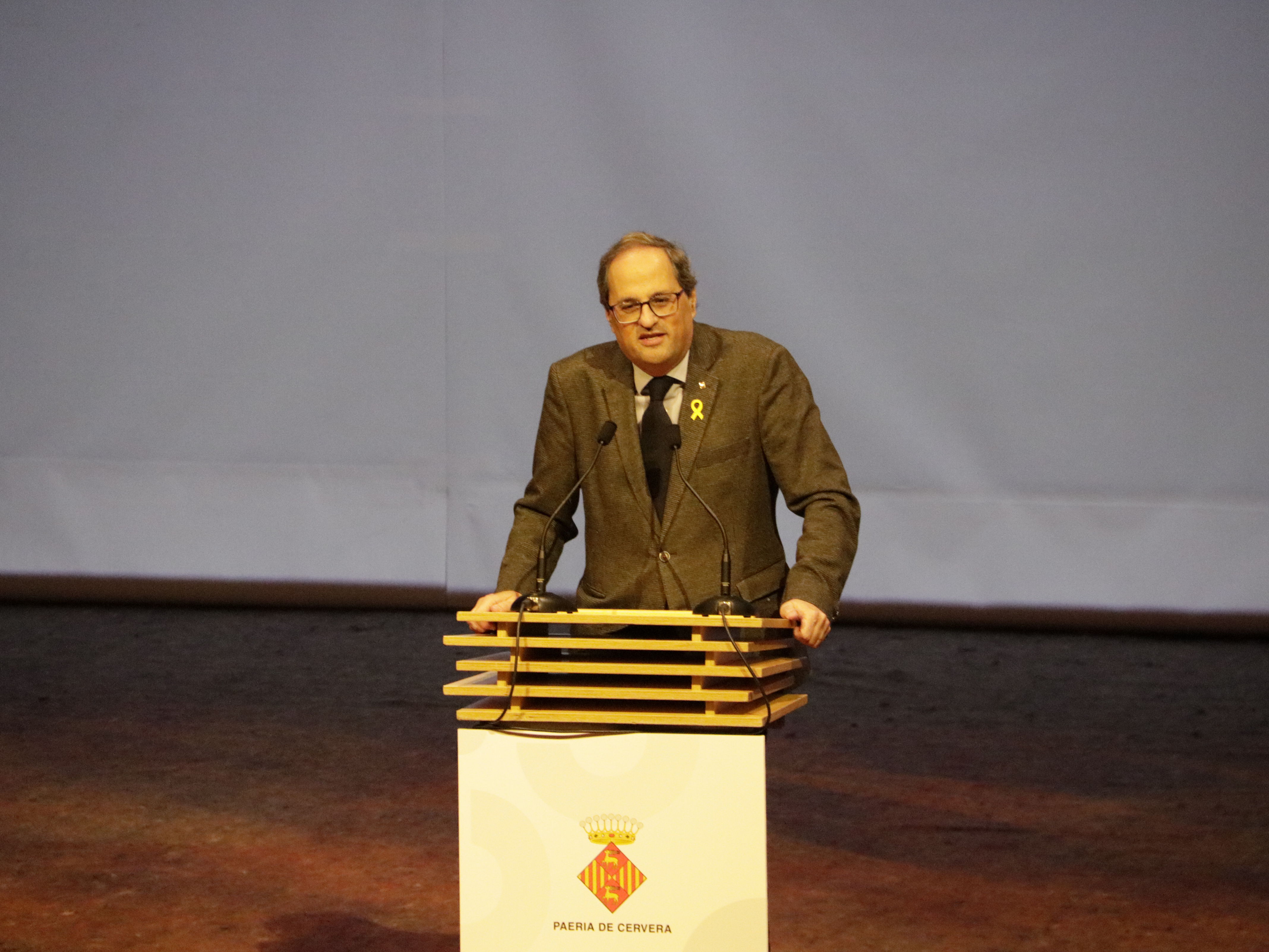 Torra adopts Òmnium's slogan and calls on all Catalans to "accuse the State"